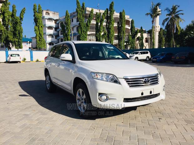 Toyota Vanguard 2014 White - thumbnail 7