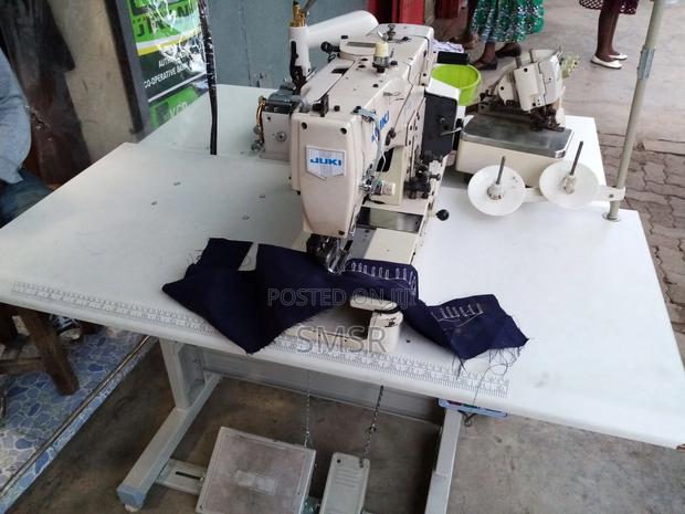 Juki Button Hole - thumbnail 3