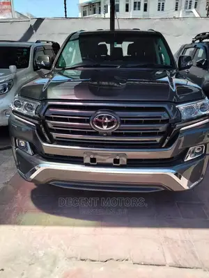 Toyota Land Cruiser 2017 Gray