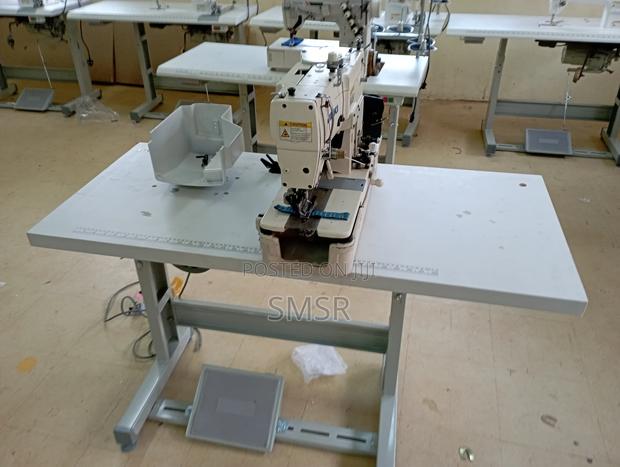 Juki Button Hole - main view