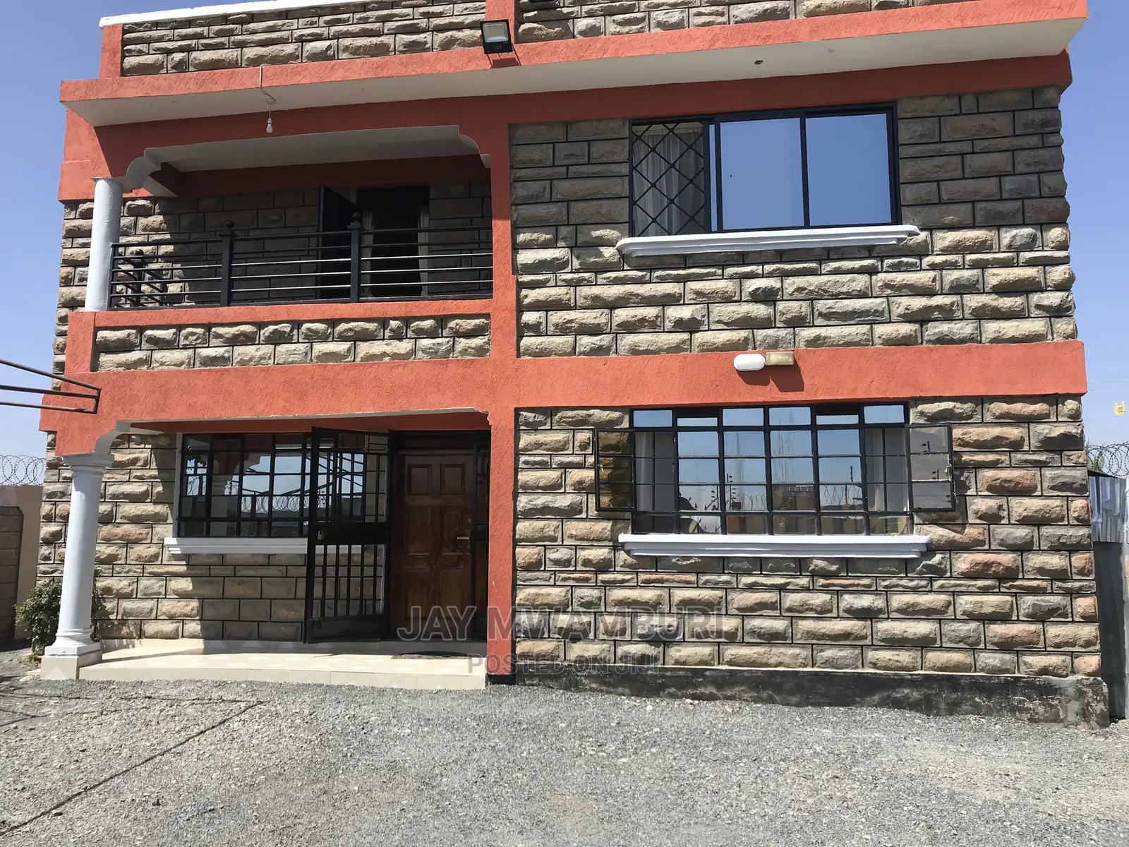 5bdrm Maisonette in Katani for Sale