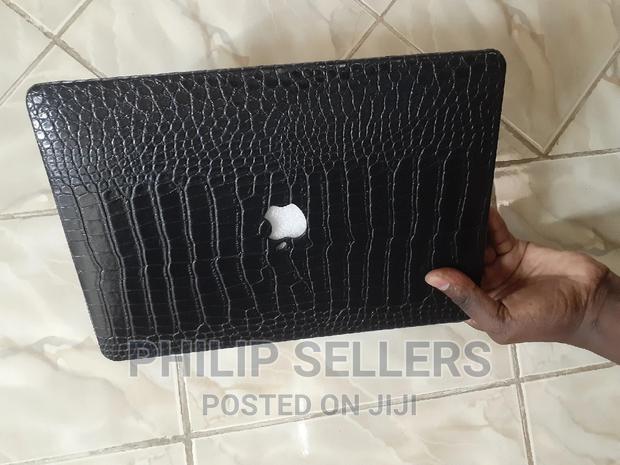 Black Crocodile Macbook Case | Faux Leather Stylish Snakeski