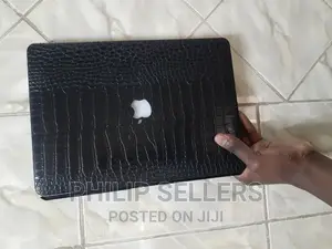Black Crocodile Macbook Case | Faux Leather Stylish Snakeski