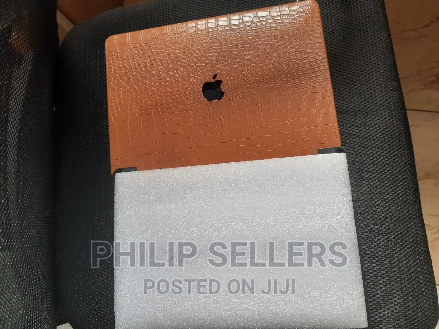 Top Case Rubberized Hard Shell (A1932/A2179)