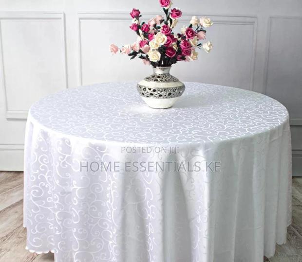 150cm Round Table Cloth Polyester Jacquard Cream, White - thumbnail 2