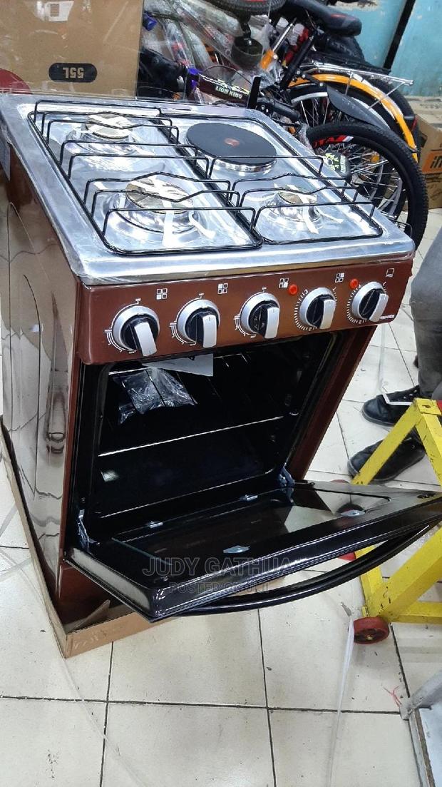 Cooker With Oven