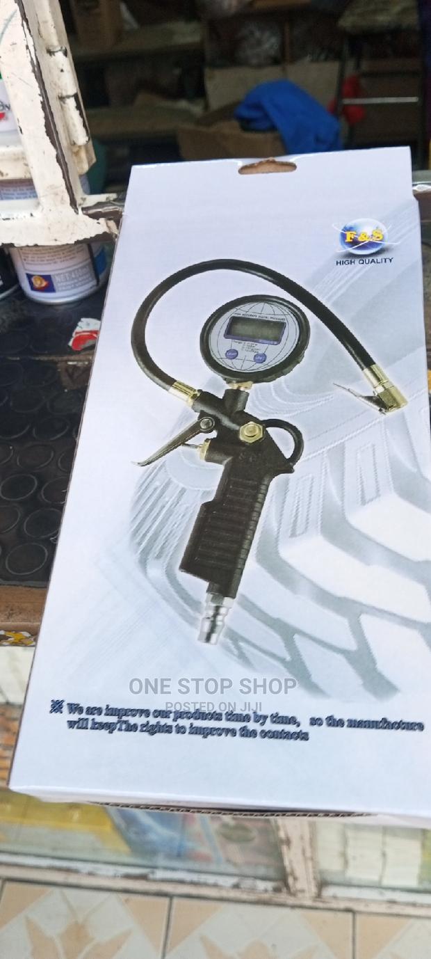 Digital Tire Pressure Gauge