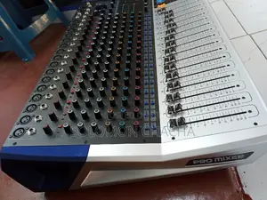 16 Channel Pro Mixer