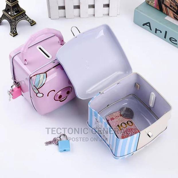 Home Piggy Bank - main view