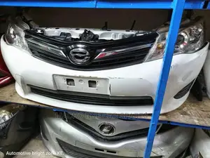 Toyota Axio/Fielder 161 Nosecut Xenon