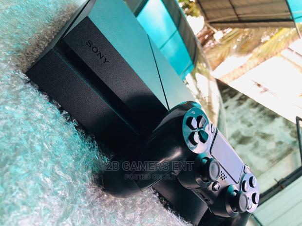 Standard Play Station 4; - thumbnail 2
