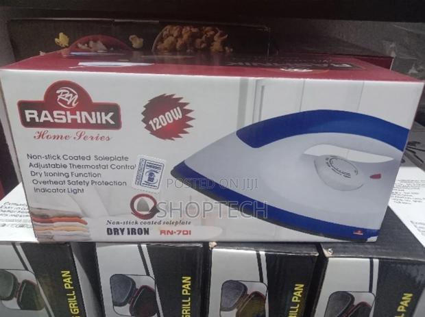 Rashnik Dry Iron Box