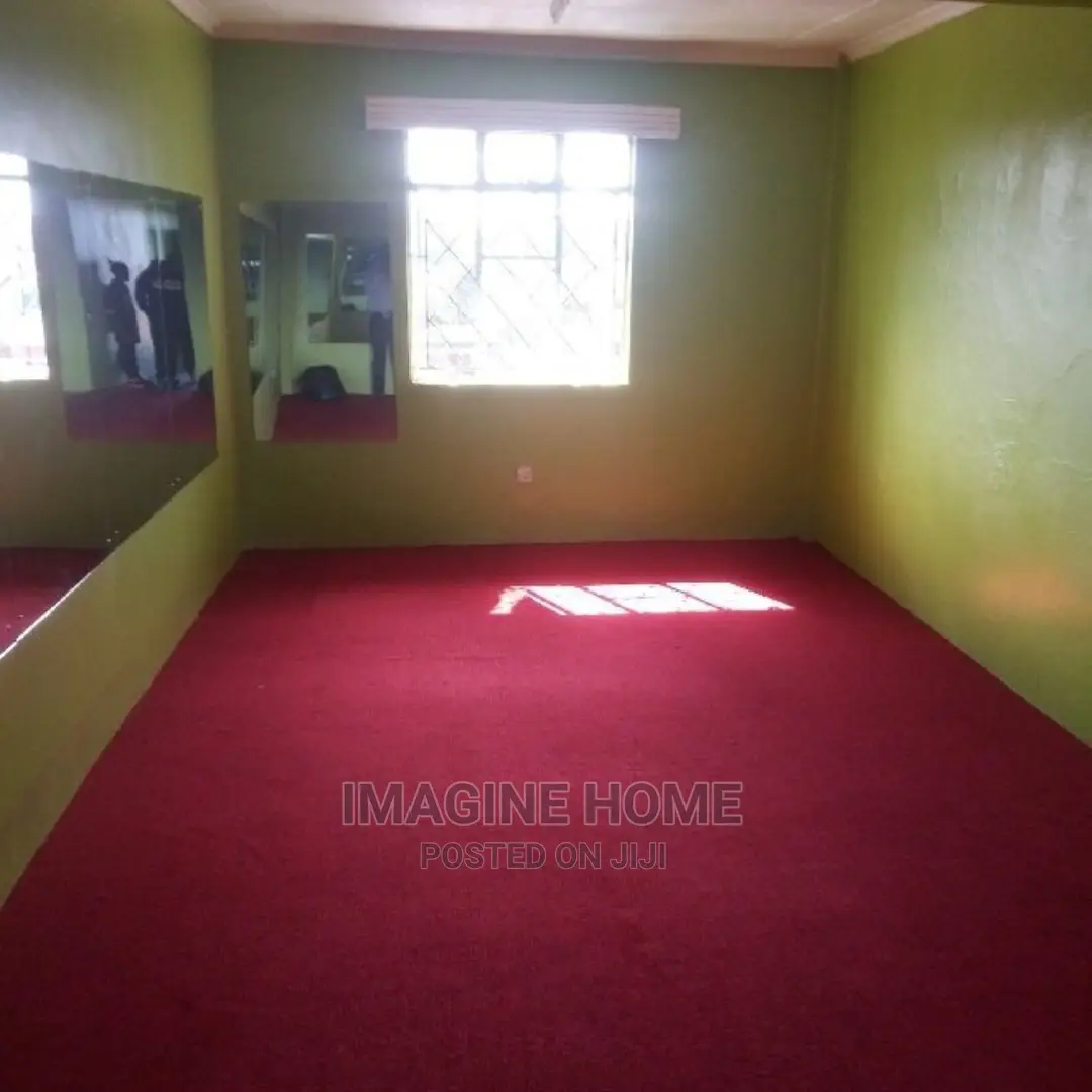 Wall to Wall Carpets