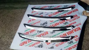 Bonnet Chrome For Harrier Zsu60 New