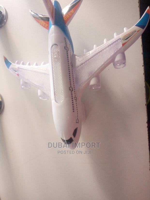 Air Bus Flash Electric Plane - thumbnail 3