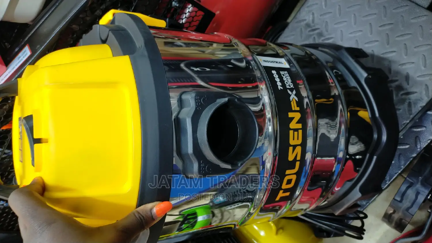 Vacuum Cleaner , 30 Litres