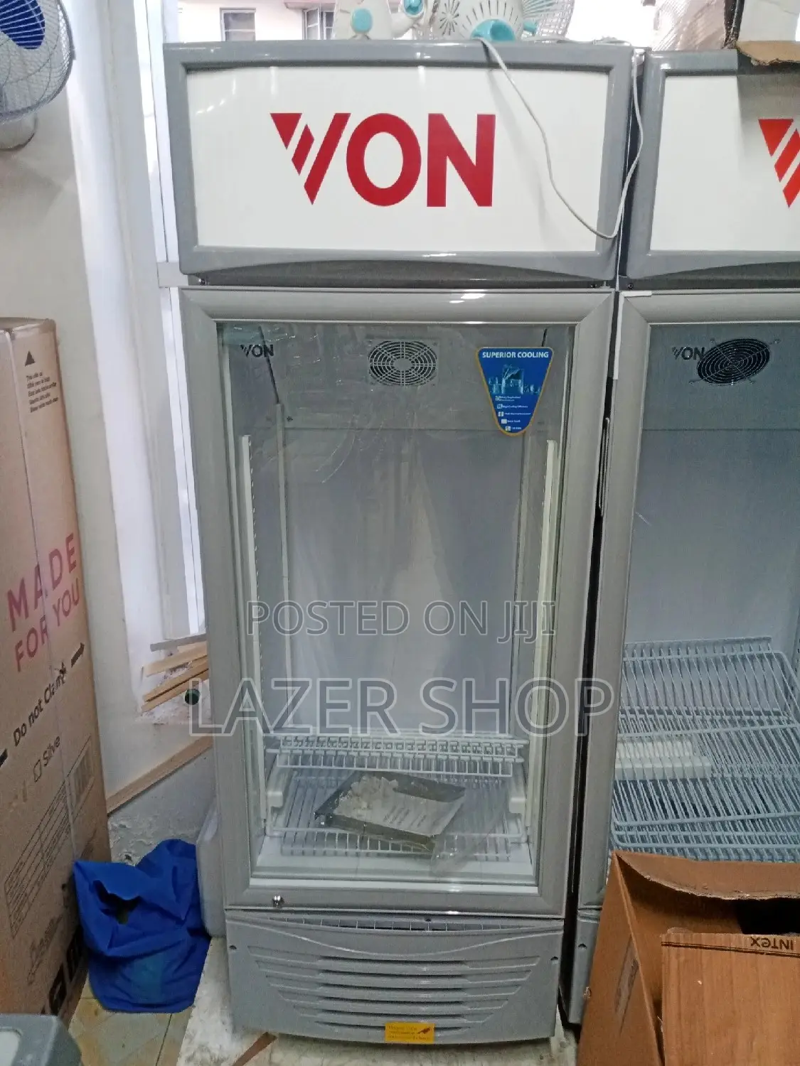 VON Display Fridge