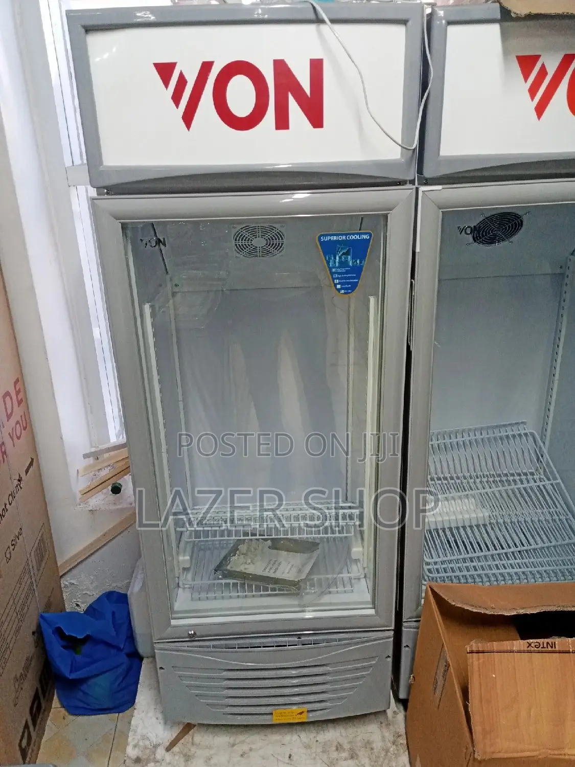 VON Display Fridge