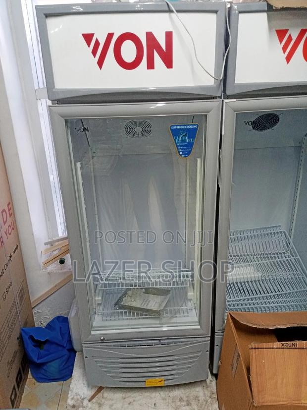 VON Display Fridge - thumbnail 3