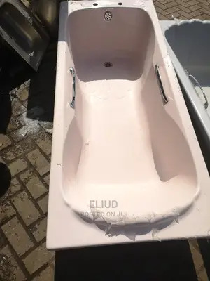Coloured Bath Tubs