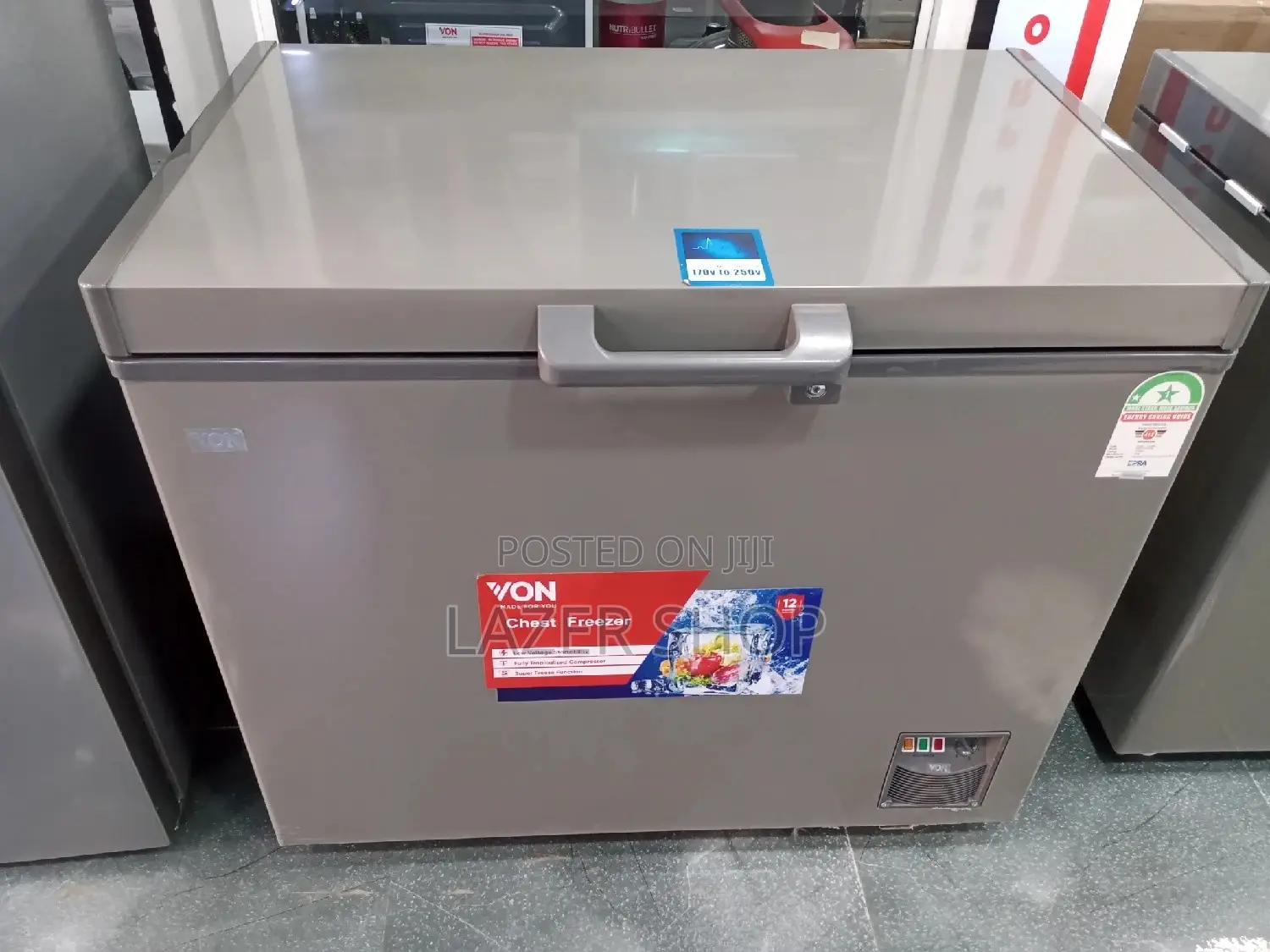 Von VAFC-33DUS Showcase Freezer - Grey