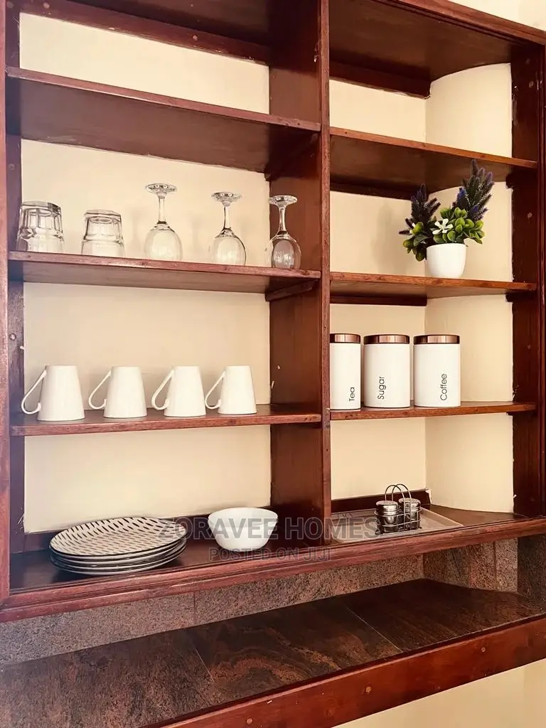 1br in KSM -Lakeview