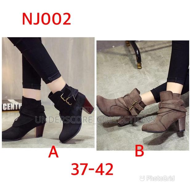 Executive Ladies Kitten Ankle Boots - thumbnail 2