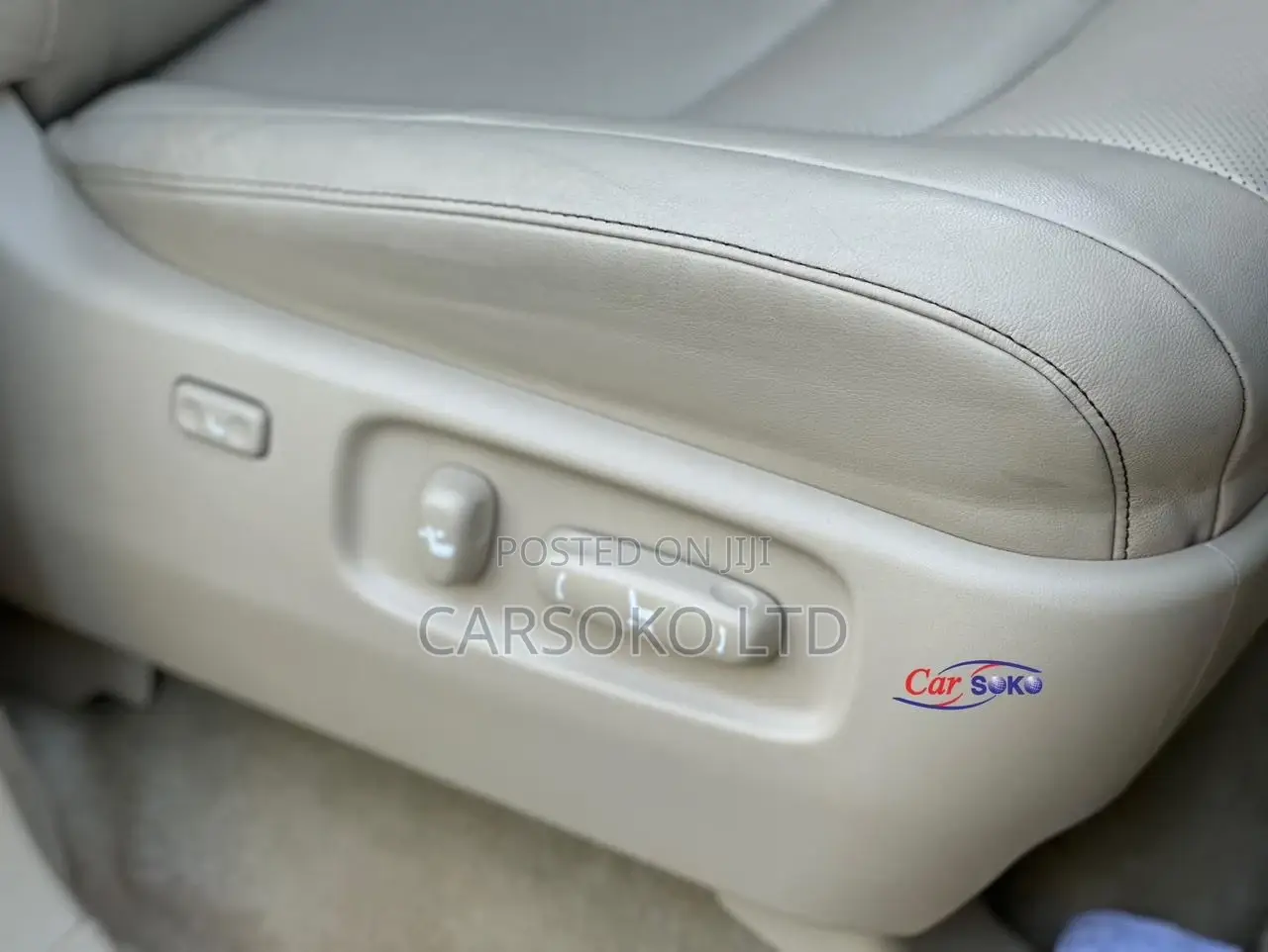 Toyota Land Cruiser 4.6 V8 ZX 2016 White