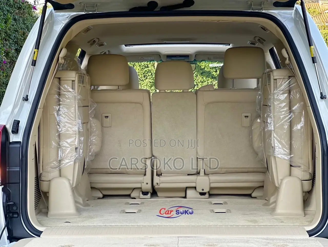 Toyota Land Cruiser 4.6 V8 ZX 2016 White