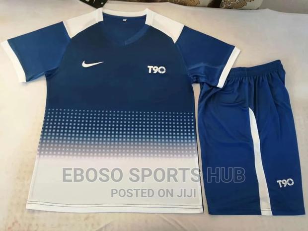 Nike Football Jersey - thumbnail 2