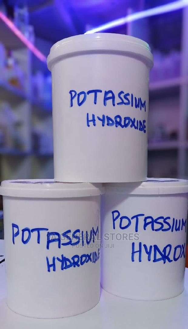 Potash, Potassium Hydroxide Koh - thumbnail 2