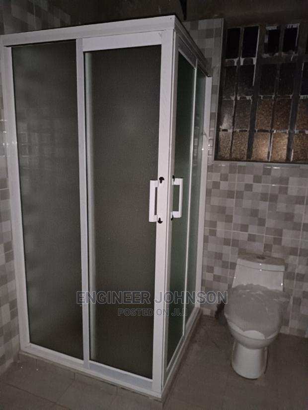 Corner L-shape Shower Cubicle