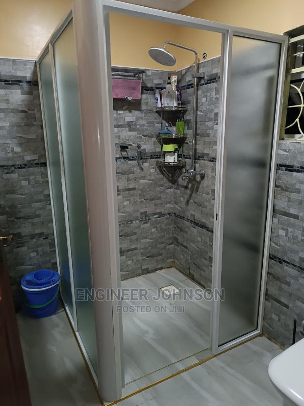 Hinged Door Shower Cubicle - thumbnail 2