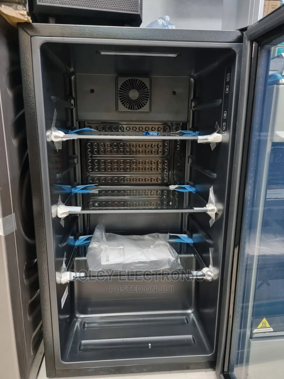 Hisense Jc-94 91l Glass Door Beverage Cooler
