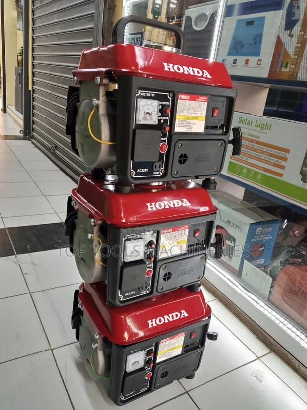 Honda 750W Gasoline Generator - main view