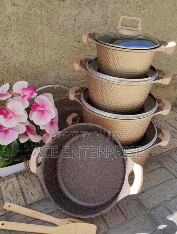 10 Pieces Unique Cookware Set - main view