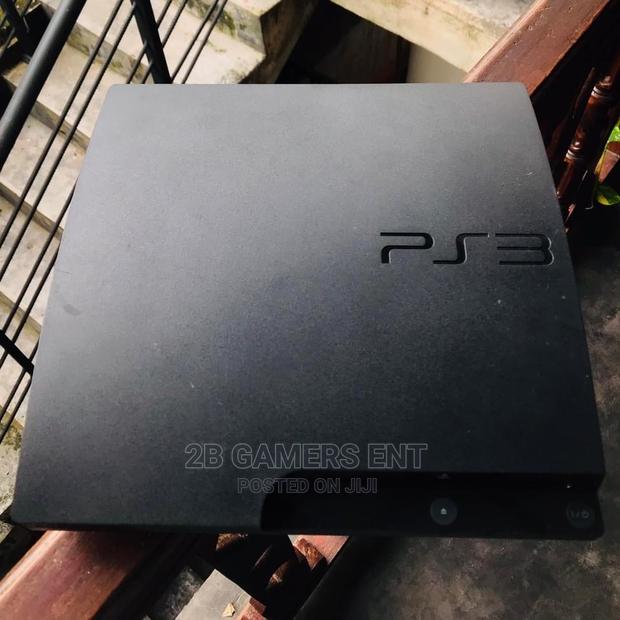 Ps3 Slim, 300 Series - main view