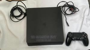 Ps4 Slim , 1TB , Used - thumbnail 2