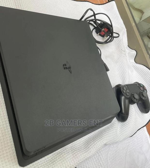 Ps4 Slim , 1TB , Used - thumbnail 5