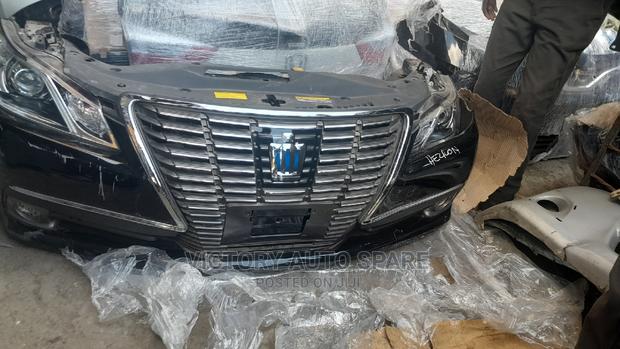 Toyota Crown 2015 Nosecut Royal Crown
