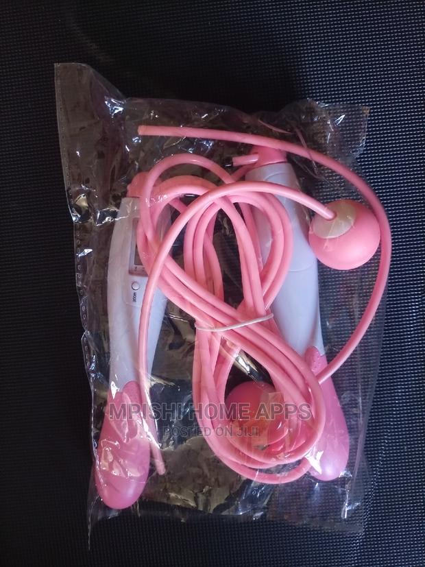 Skipping Rope With Digital Counter - thumbnail 3