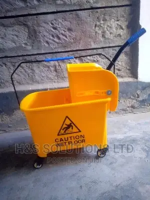 Mop Bucket Trolley With Wringer(15 Litres)