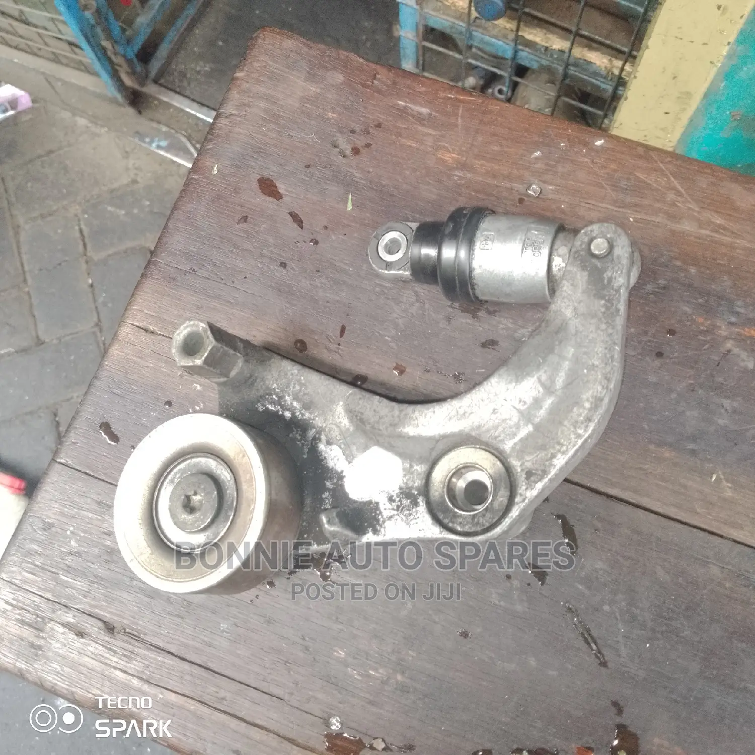 CRV R20 Tensioner