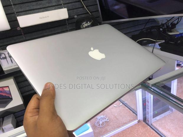 Laptop Apple MacBook Air 2017 8GB Intel Core I7 SSD 128GB - thumbnail 3