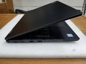 Laptop Lenovo ThinkPad X390 Yoga 8GB Intel Core I7 SSD 256GB
