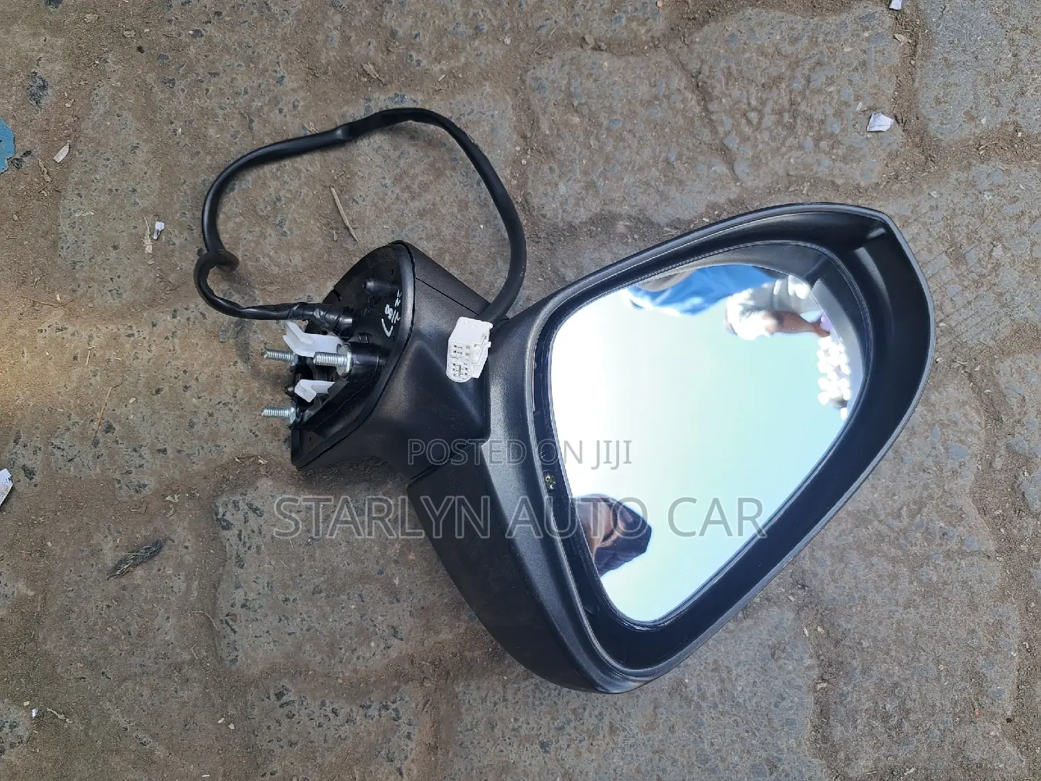 Side Mirror Fielder 2013