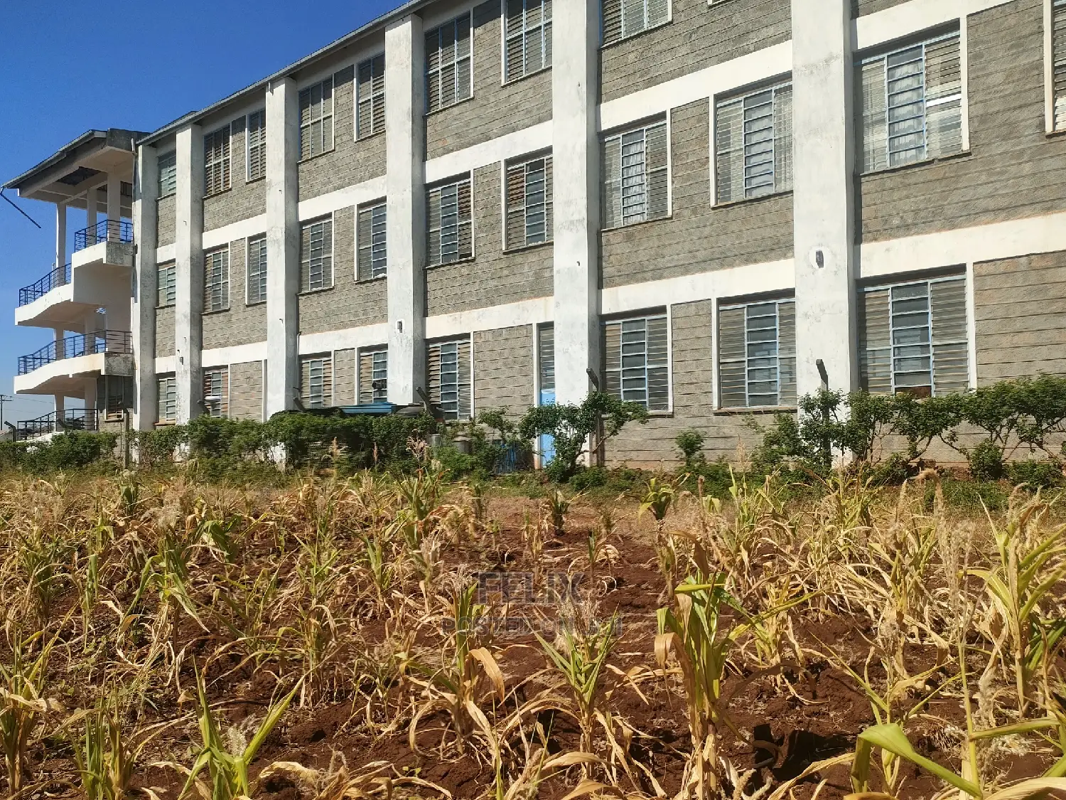 1/2 Acre Kiangwachi/Sagana Karatina Highway