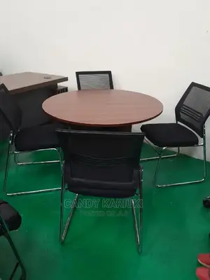 4 Seater Meeting Table