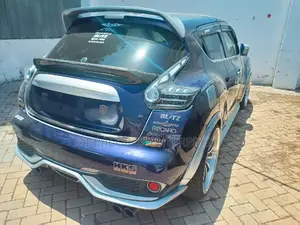 Nissan Juke NISMO RS 4dr Hatchback AWD (1.6L 4cyl Turbo CVT) 2015 Blue