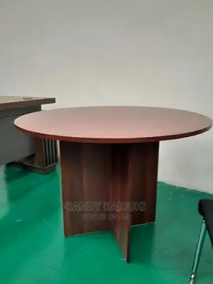 Round Office Table